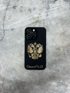 Чехол с короной и инициалами MobCase 1919 для iPhone
