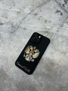 Чехол с короной и инициалами MobCase 1919 для iPhone