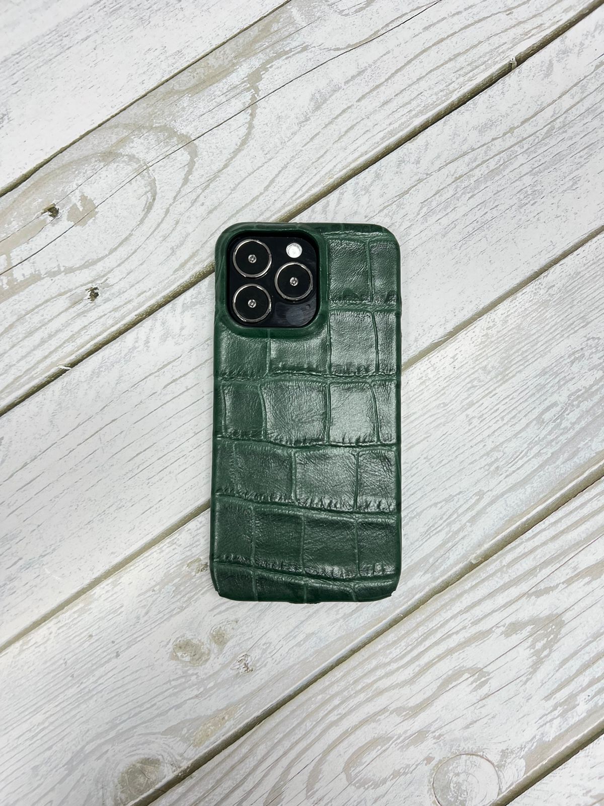 Зелёный кожаный чехол из натуральной кожи под крокодила MobCase 1927