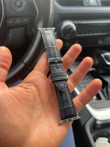 Кожаный тёмно-синий ремешок из крокодила MobCase 1991 для Apple Watch