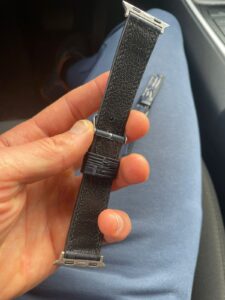 Кожаный тёмно-синий ремешок из крокодила MobCase 1991 для Apple Watch