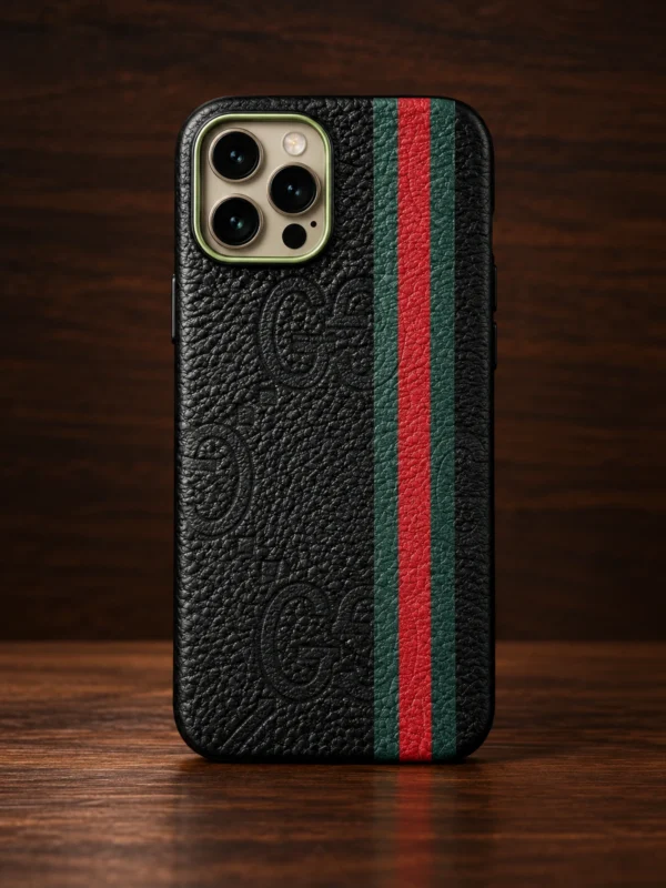 Купить Чёрный кожаный чехол Mobcase 1765 для iPhone 14 Pro Max — заказать в ателье премиальных аксессуаров Мобкейс