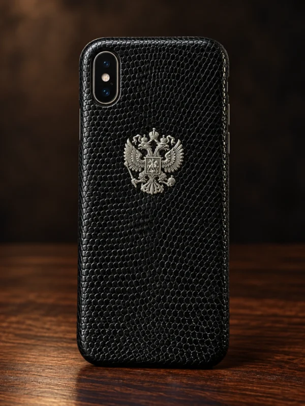 Купить Эксклюзивный чехол из чёрной кожи игуана с гербом России Mobcase 1358 — заказать в ателье премиальных аксессуаров Мобкейс