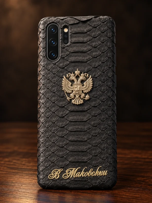 Купить Эксклюзивный, кожаный чехол с гербом России, инициалами Mobcase 1180 — заказать в ателье премиальных аксессуаров Мобкейс