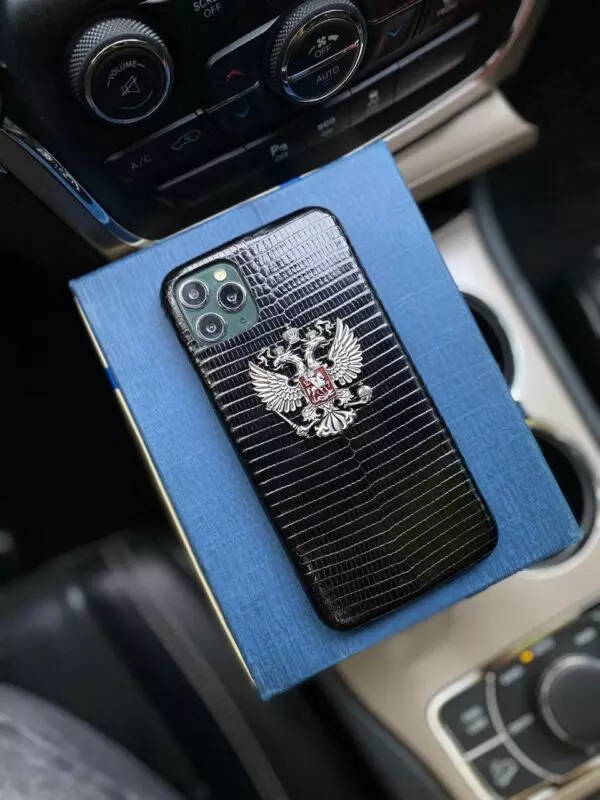 Эксклюзивный кожаный чёрный чехол с гербом России Mobcase 1242