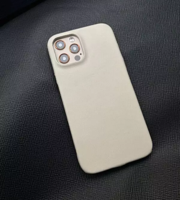 Кожаный белый чехол Mobcase 1385