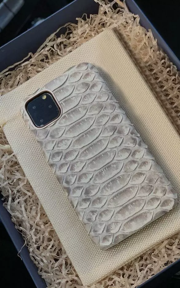 Кожаный чехол из белой кожи питона для iPhone 11 / Pro / Max, Mobcase 950