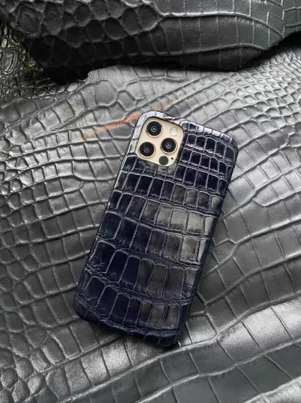 Кожаный синий чехол из крокодила Mobcase 1401