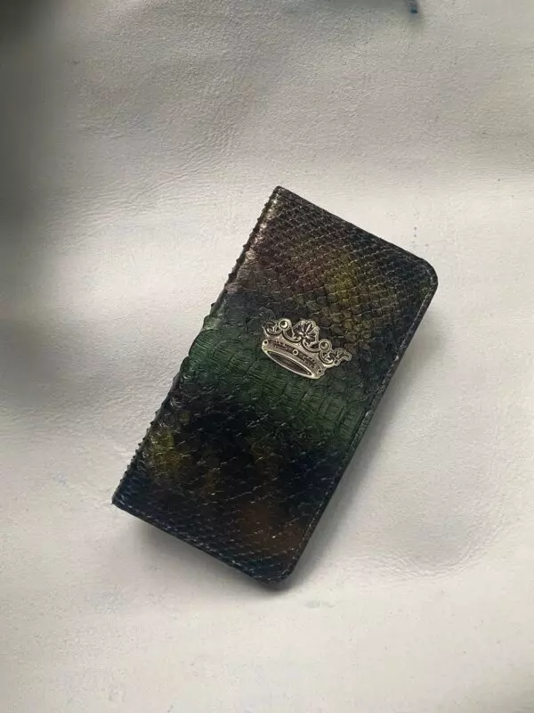 Чехол-книжка из кожи питона с короной из серебра Mobcase 1548 для iPhone XR