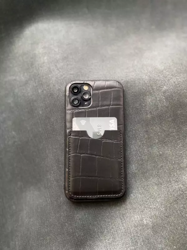 Чёрный, кожаный чехол с карманом под карту Mobcase 1713