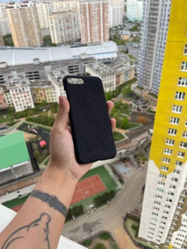 Чёрный кожаный чехол ручной работы MobCase 1819