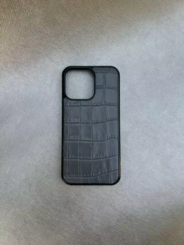 Кожаный противоударный чехол MobCase 1873 для iPhone 15 / Pro / Pro Max