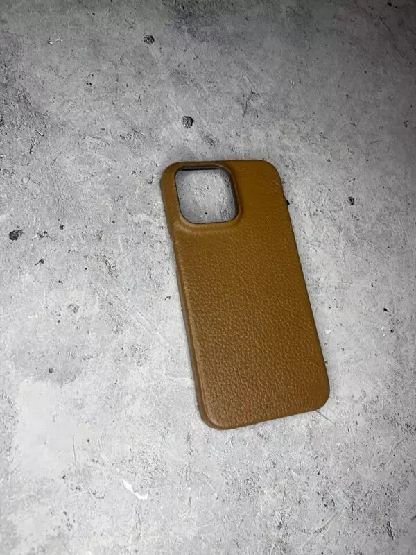 Кожаный коричневый чехол MobCase 1898 для iPhone 15 / Plus / Pro / Pro Max