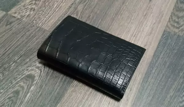 Мужской кожаный кошелёк из чёрной кожи крокодила Mobcase 1290