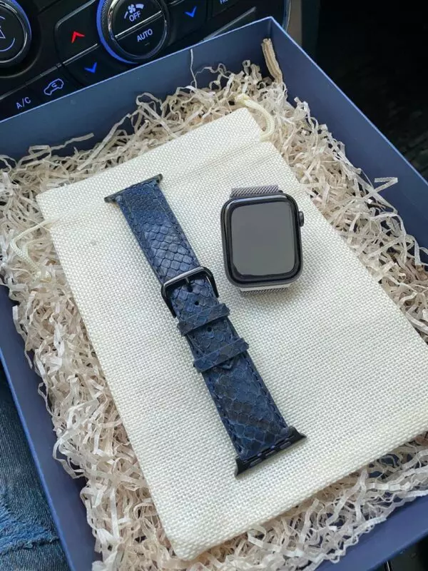 Кожаный синий ремешок Mobcase 1080 для Apple Watch