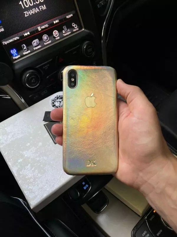 Золотой, кожаный чехол с логотипом Apple Mobcase 1138